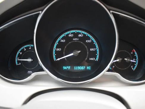 Used 2011 Chevrolet Malibu LS image 25