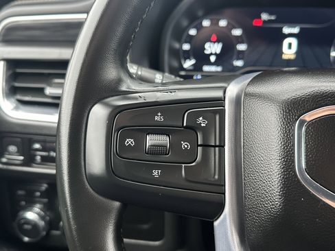 Used 2023 GMC Yukon SLT image 19