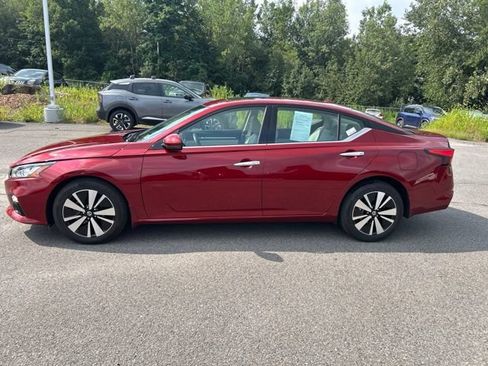Certified 2021 Nissan Altima 2.5 SL AWD/4WD image 3