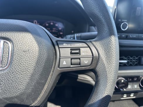 Used 2023 Honda Accord EX image 22