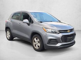 Used 2020 Chevrolet Trax LS FWD video 3