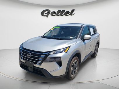 Used 2024 Nissan Rogue SV