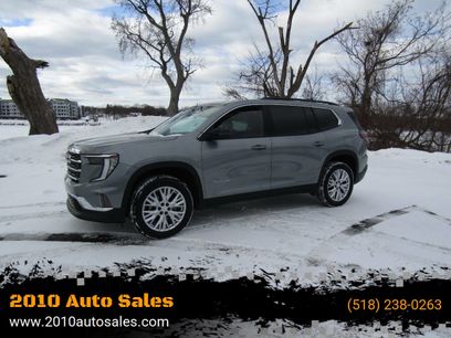 Used 2025 GMC Acadia Elevation