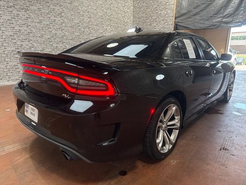 Used 2022 Dodge Charger R/T RWD image 7