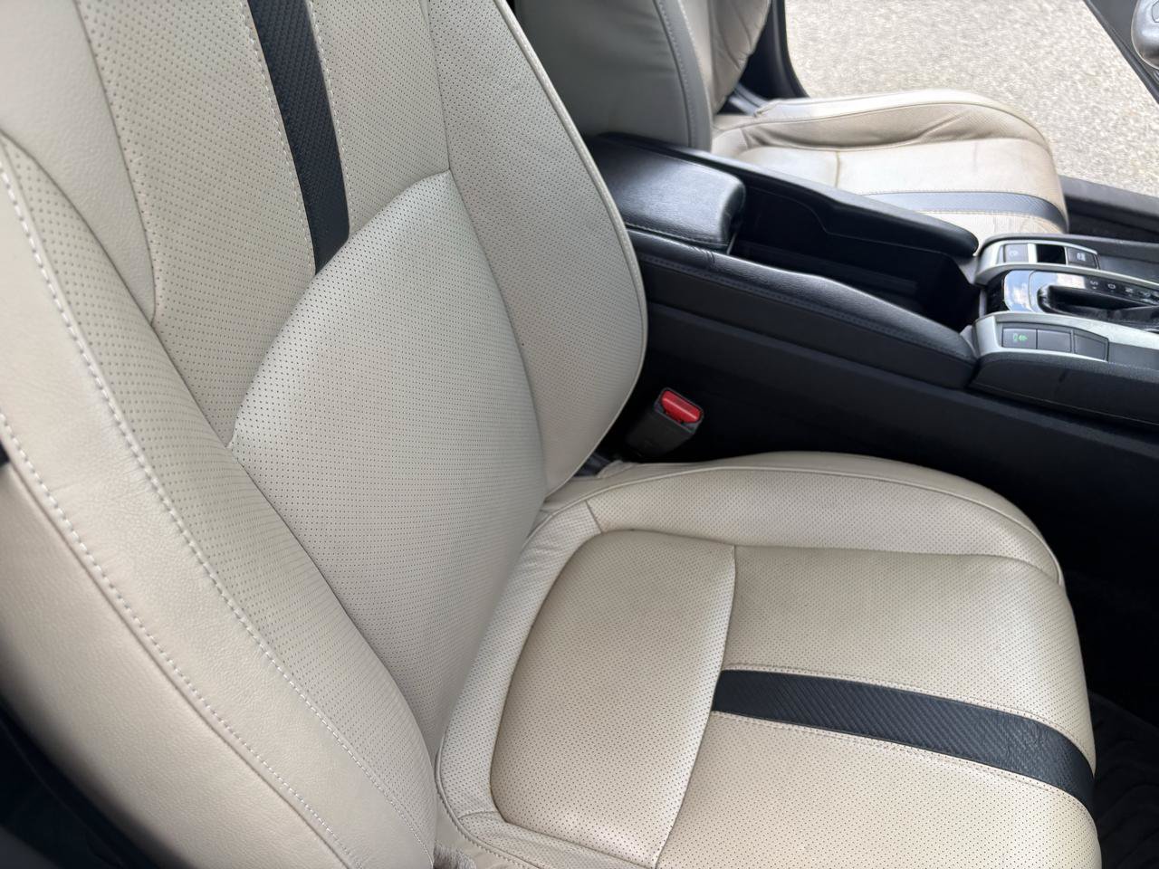 Used 2017 Honda Civic Touring image 38
