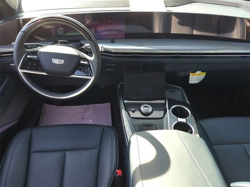 Used 2025 Cadillac Escalade IQ Sport 2 w/ LPO, Premium Carpet Package image 31