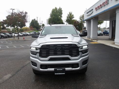 New 2026 RAM 2500 Tradesman image 3