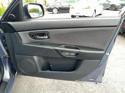 Used 2009 MAZDA MAZDA3 i Touring Value FWD image 20