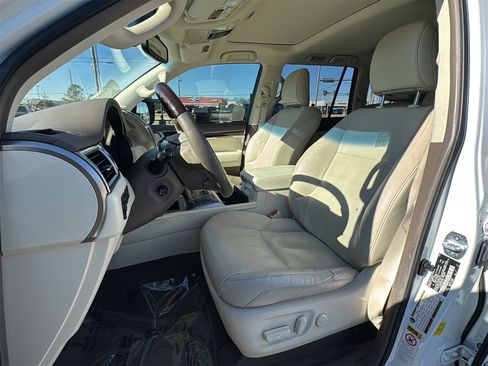 Used 2019 Lexus GX 460 image 14