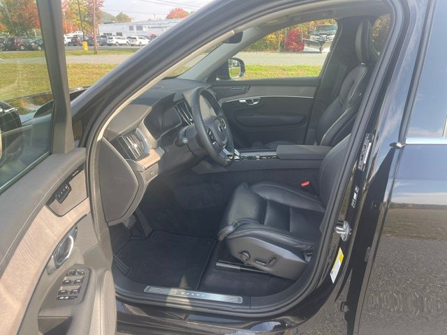 Used 2026 Volvo XC90 B6 Ultra AWD/4WD image 5