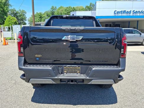 Used 2026 Chevrolet Silverado EV Trail Boss w/ Plus Package AWD/4WD image 7