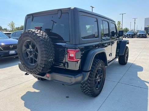 Used 2024 Jeep Wrangler Unlimited Sport AWD/4WD image 9