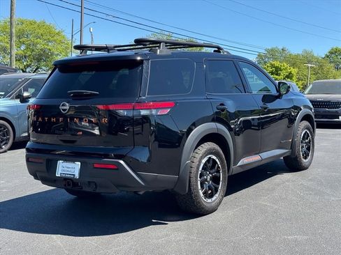 Used 2024 Nissan Pathfinder Rock Creek image 3