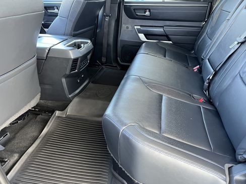 Used 2024 Toyota Tundra Platinum AWD/4WD image 16