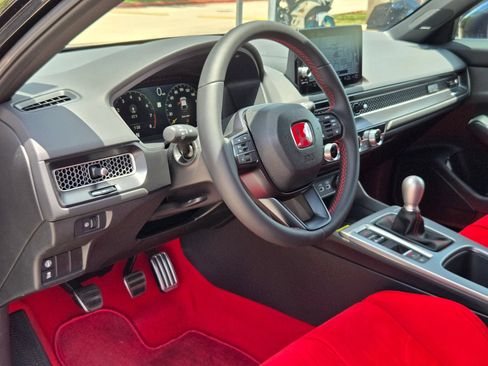 Used 2026 Honda Civic Type R image 12