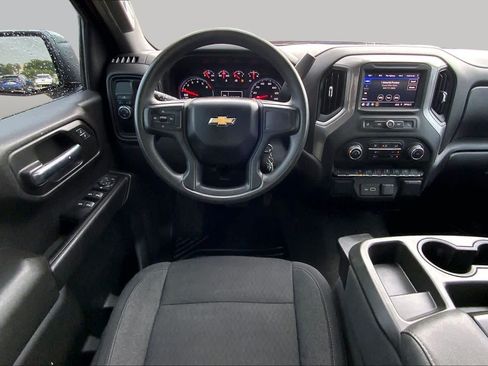 Used 2022 Chevrolet Silverado 1500 Custom RWD image 6