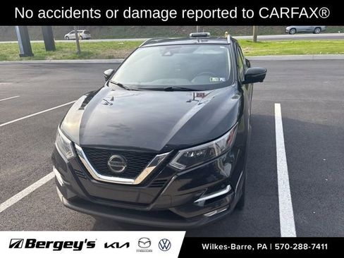 Used 2020 Nissan Rogue Sport SL w/ Premium Package AWD/4WD image 2