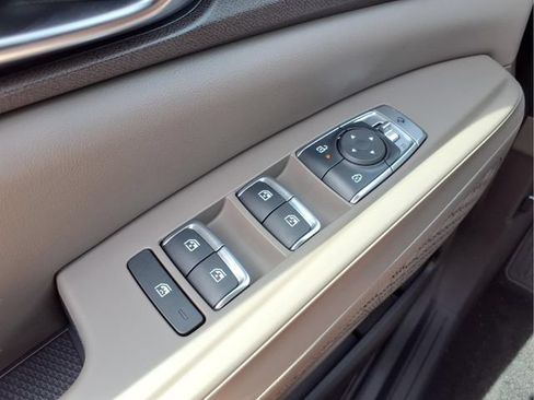 New 2026 Kia Carnival EX FWD image 13