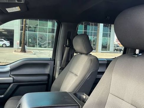 Used 2017 Ford F150 XLT w/ Equipment Group 302A Luxury AWD/4WD image 15