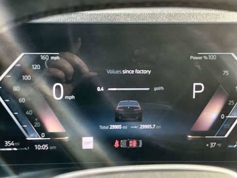 Used 2025 BMW 330i xDrive Sedan image 12