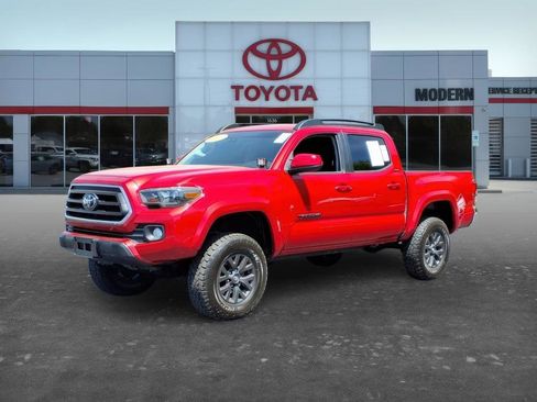 Used 2021 Toyota Tacoma SR5 image 1