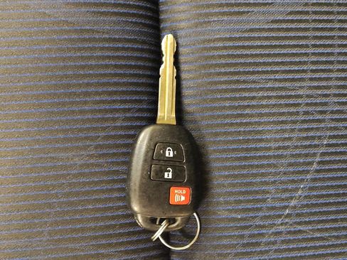 Used 2015 Toyota Prius C Two FWD image 32