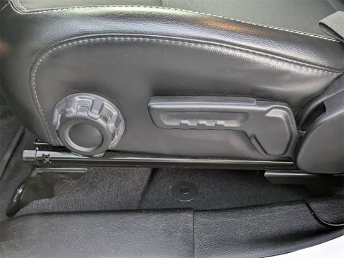 Used 2020 Jeep Wrangler Unlimited Freedom Edition image 20