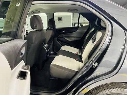 Used 2022 Chevrolet Equinox LT image 22