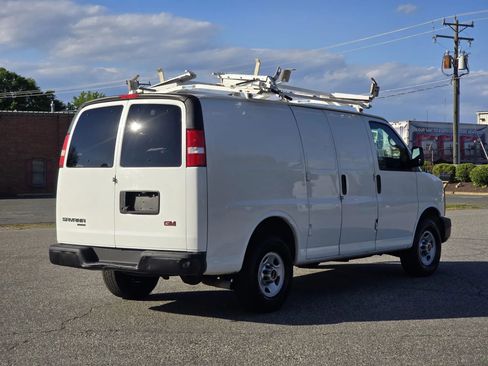 Used 2014 GMC Savana 3500 RWD image 15