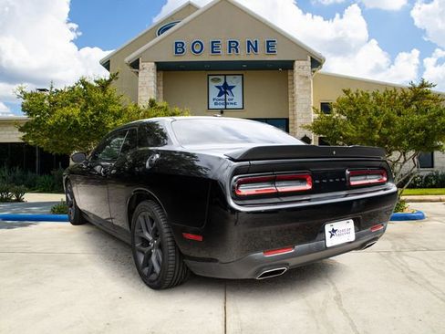 Used 2023 Dodge Challenger GT w/ Blacktop Package RWD image 3