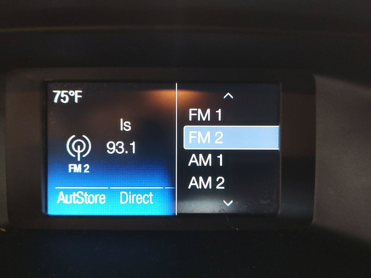 Used 2015 Ford Focus SE w/ Equipment Group 201A FWD image 6