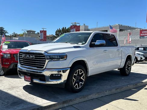 Used 2025 RAM 1500 Laramie AWD/4WD image 2