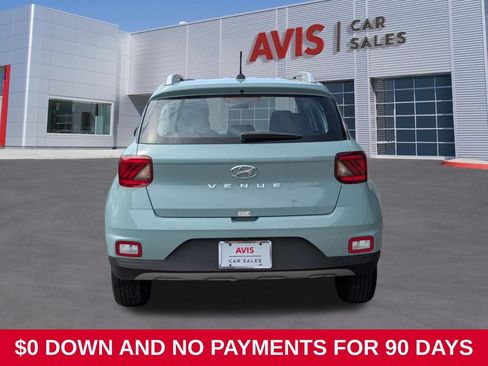 Used 2025 Hyundai Venue SEL FWD image 7