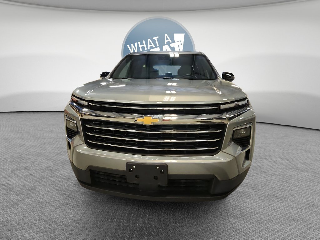 Used 2026 Chevrolet Traverse LT w/ Driver Confidence Package AWD/4WD image 11