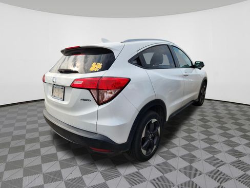 Used 2018 Honda HR-V EX-L image 4