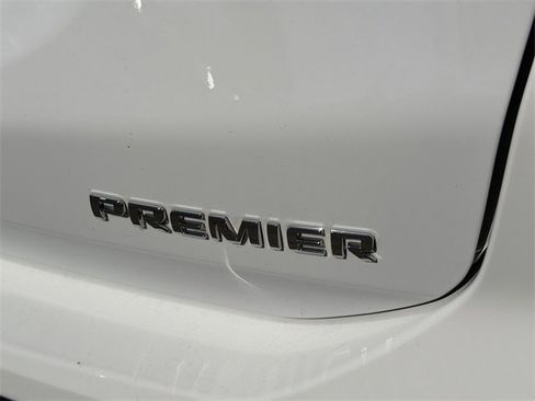 Certified 2023 Chevrolet Equinox Premier image 10