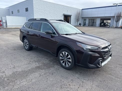 Used 2024 Subaru Outback Limited image 9