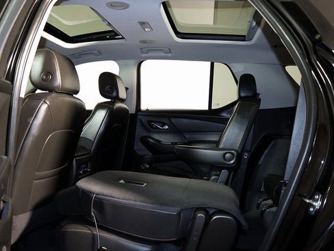 Used 2021 Chevrolet Traverse RS w/ LPO, Floor Liner Package image 15