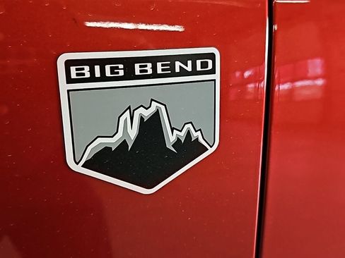 Used 2023 Ford Bronco Big Bend image 7