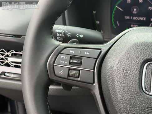 Used 2026 Honda Accord EX-L image 17