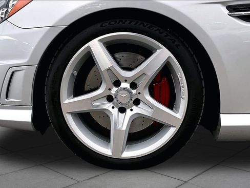 Used 2014 Mercedes-Benz SLK 350 image 11