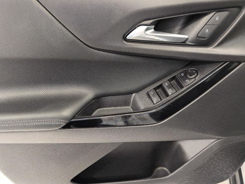 Certified 2025 Chevrolet Equinox LT FWD image 25