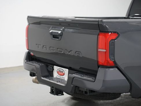 Certified 2025 Toyota Tacoma SR5 RWD image 9