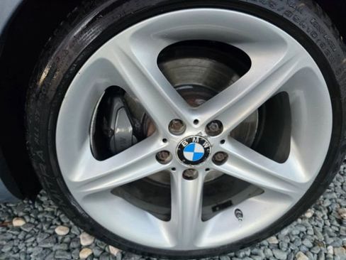 Used 2010 BMW 135i Convertible w/ Premium Pkg image 10