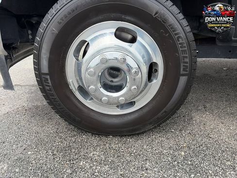 Used 2024 Ford F350 XL w/ 360-Degree Camera Package AWD/4WD image 26