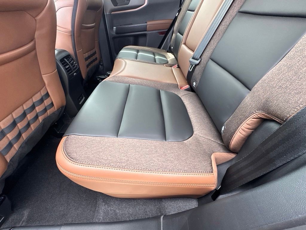 New 2026 Ford Bronco Sport Outer Banks w/ Outer Banks Tech Package+ AWD/4WD image 25