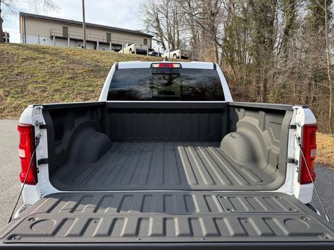 Used 2025 RAM 1500 Laramie image 8