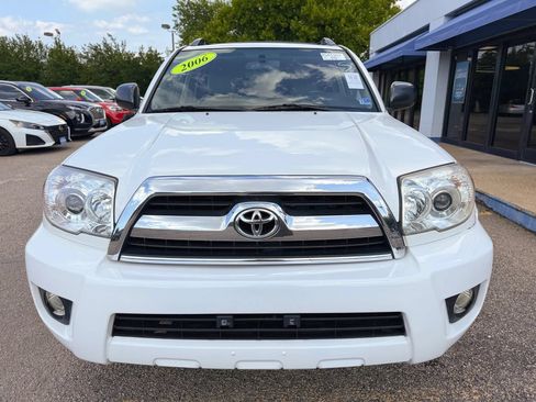 Used 2006 Toyota 4Runner SR5 RWD image 9