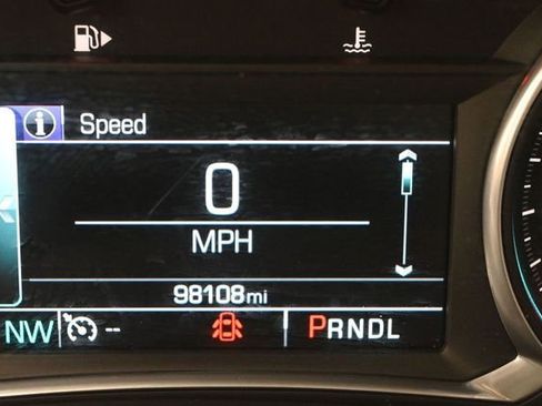 Used 2016 Chevrolet Malibu LT FWD image 33