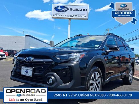 Used 2023 Subaru Outback Premium AWD/4WD image 1